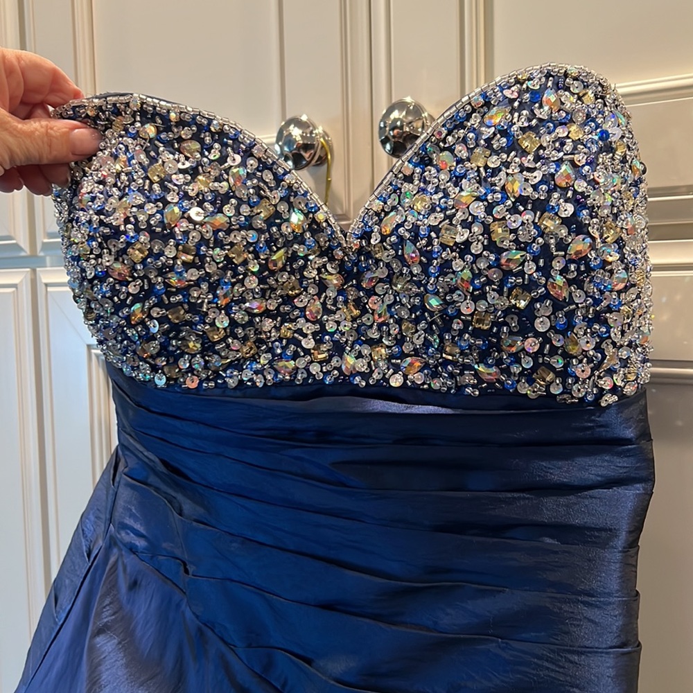 BIG price drop, beaded formal gown. Paid $675. Worn once Corset back. Size 16.